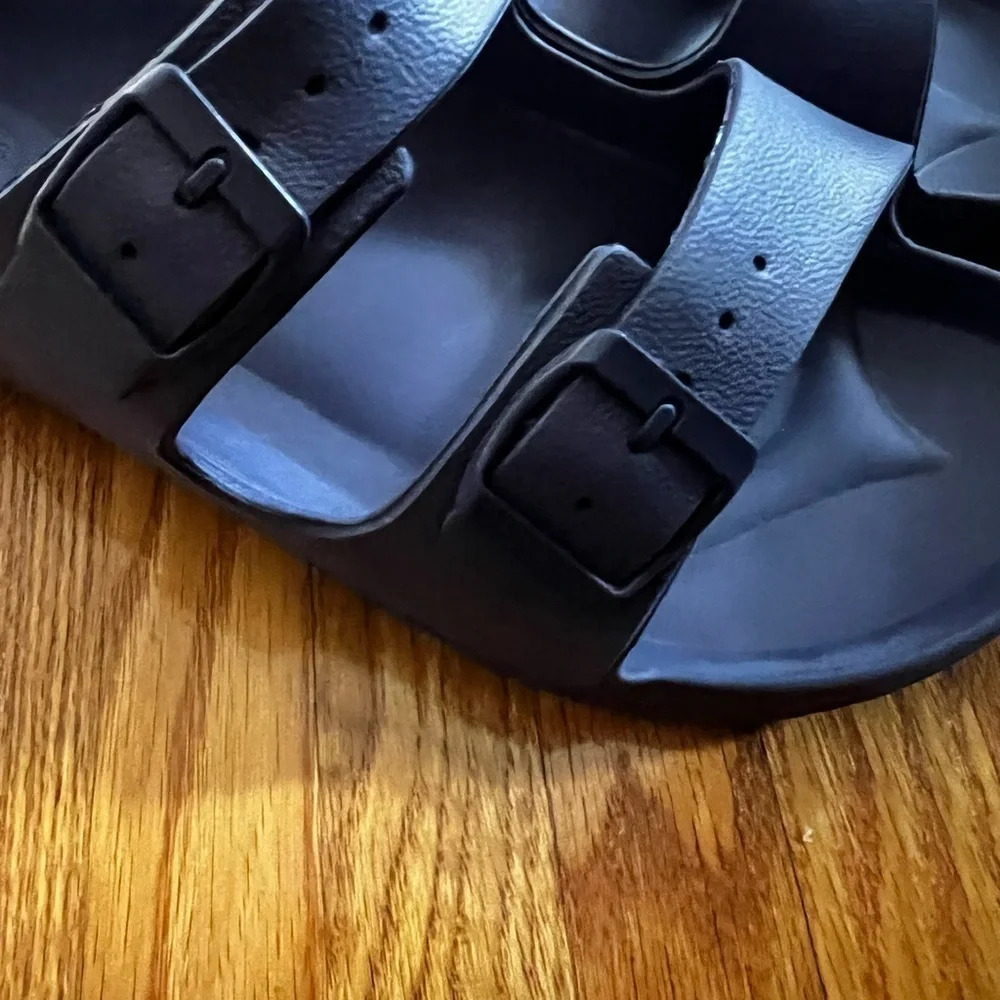 Purple sandals - Picture 5 of 5